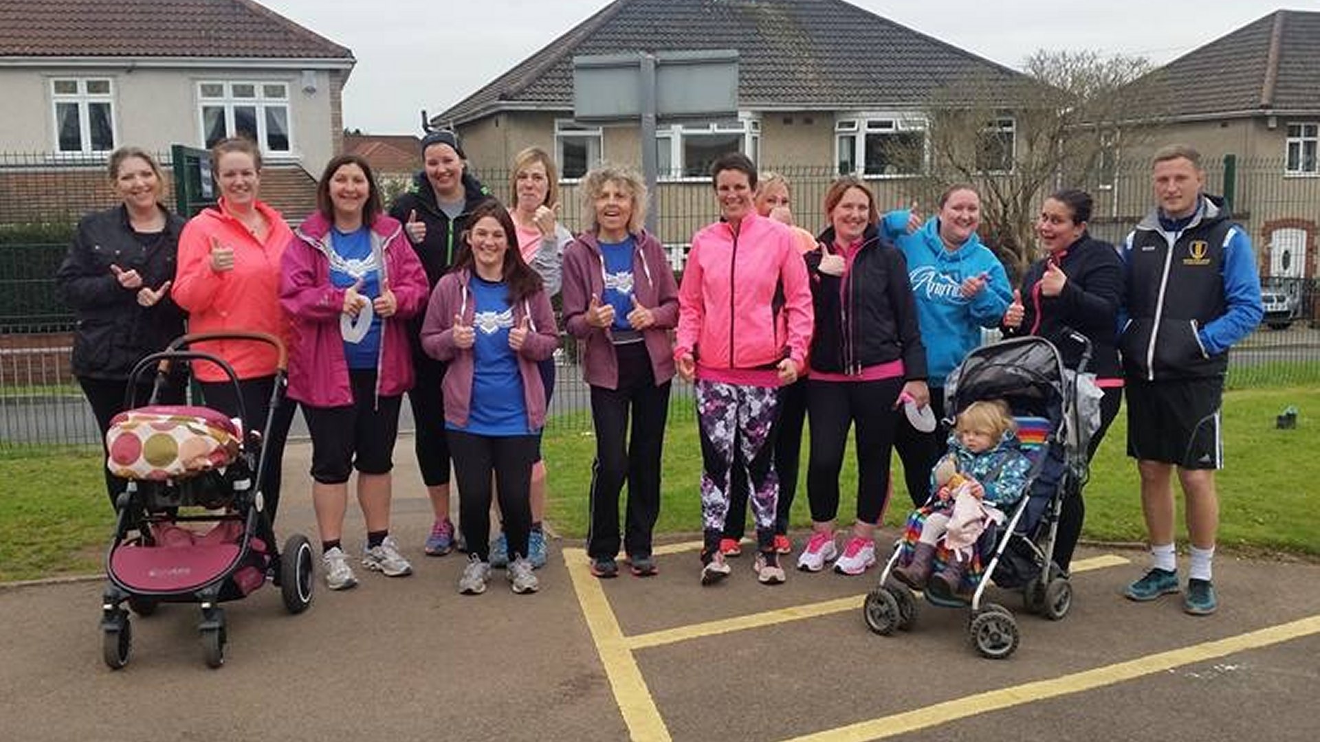 hr-School GatesIMG_4870.jpg