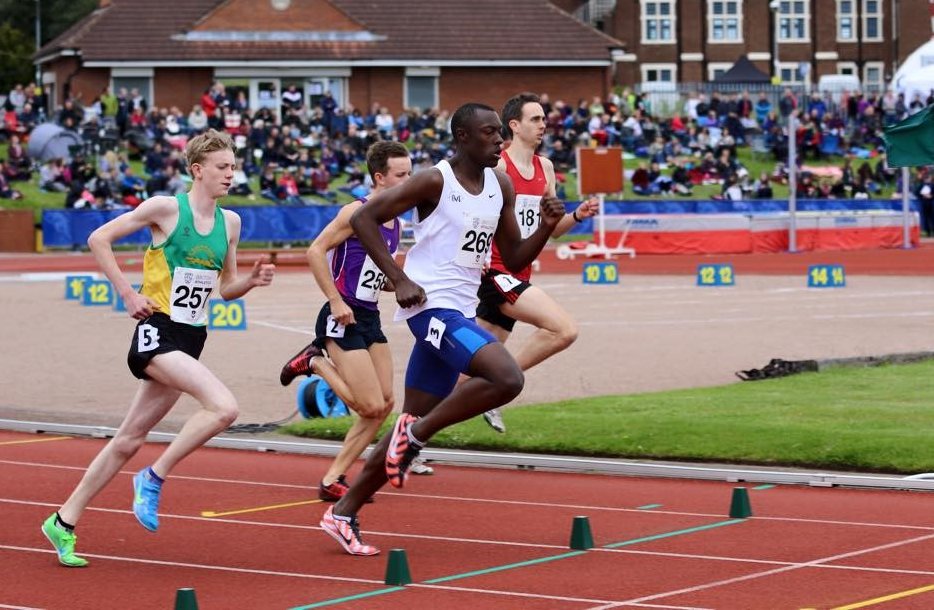 Tom Gostelow running at Loughborough